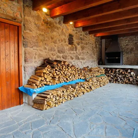 Holiday home Casa Rural Cal Jaumet Cava